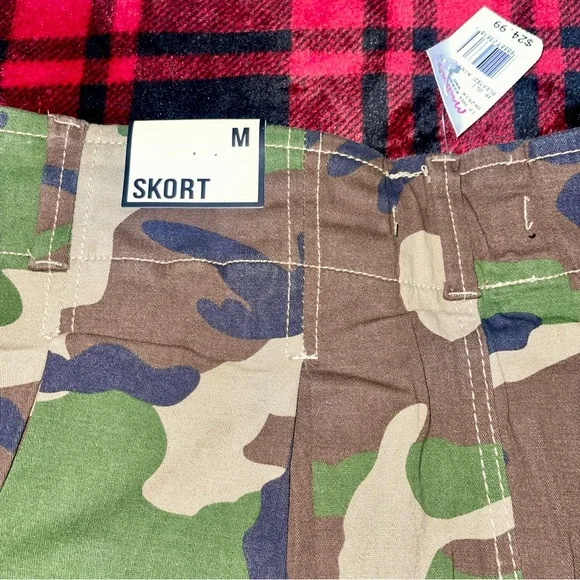 Camo Pleated Mini Skort - Picture 12 of 13